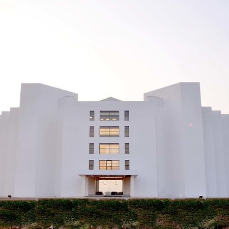 Siddhi Hotel And Resort Rājula Zewnętrze zdjęcie