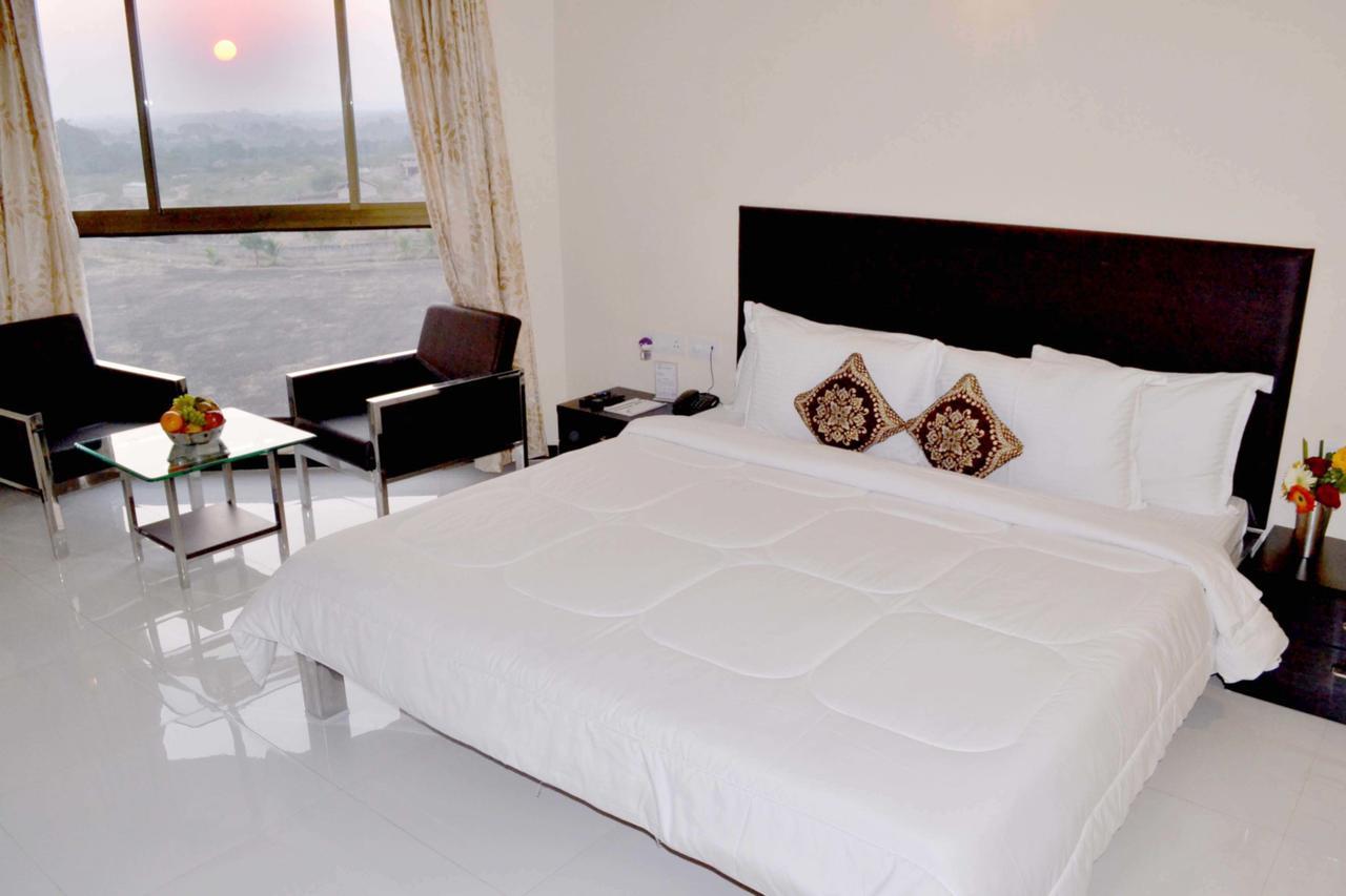 Siddhi Hotel And Resort Rājula Zewnętrze zdjęcie